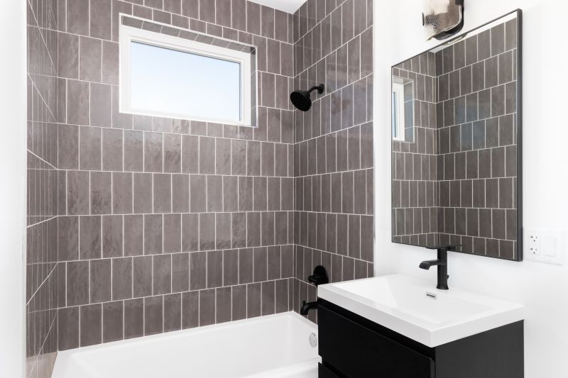 Who Does Bathroom Remodelings